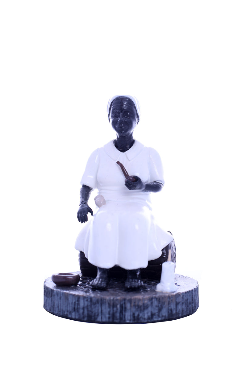 Estatua - Preta Velha Entidade 001