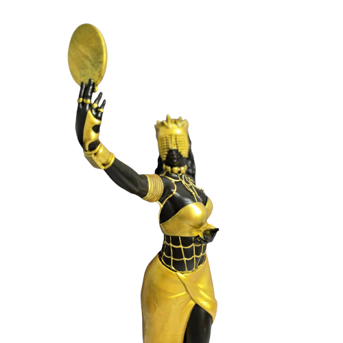 Terreiro Chão de Oya hand-crafted resin statue of Oxum Orixá in black and gold with a mirror, side view.